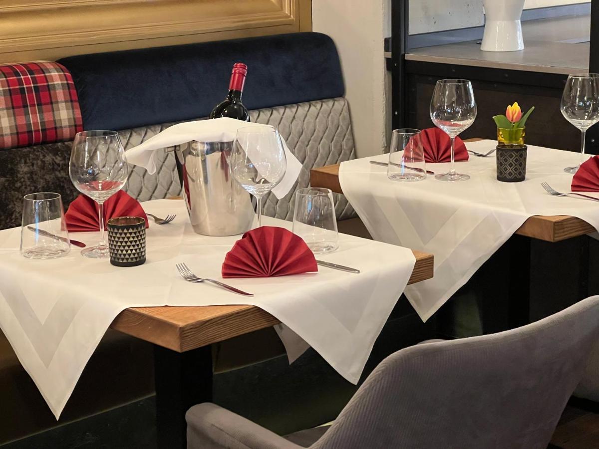 Hotel Ammerlaender Hof Westerstede Zewnętrze zdjęcie