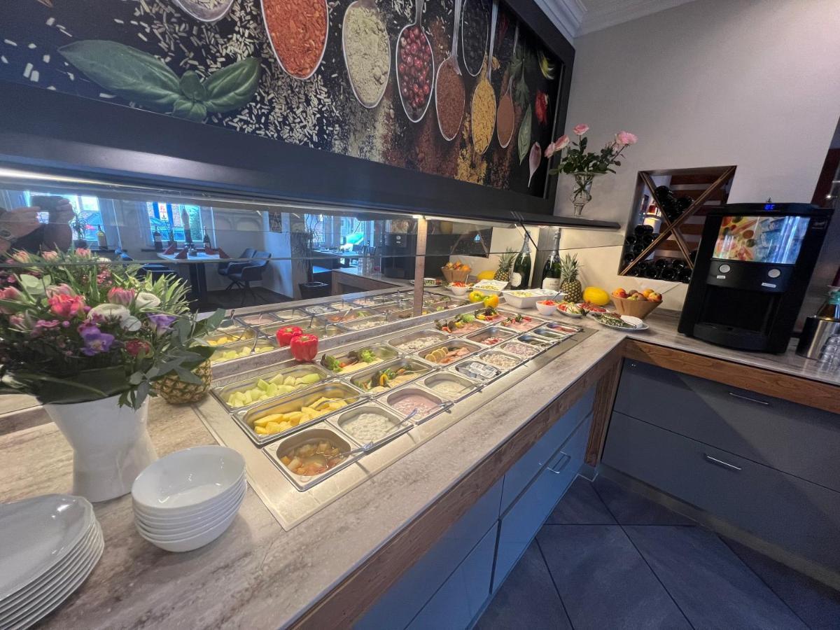 Hotel Ammerlaender Hof Westerstede Zewnętrze zdjęcie