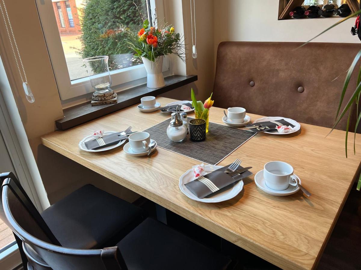 Hotel Ammerlaender Hof Westerstede Zewnętrze zdjęcie