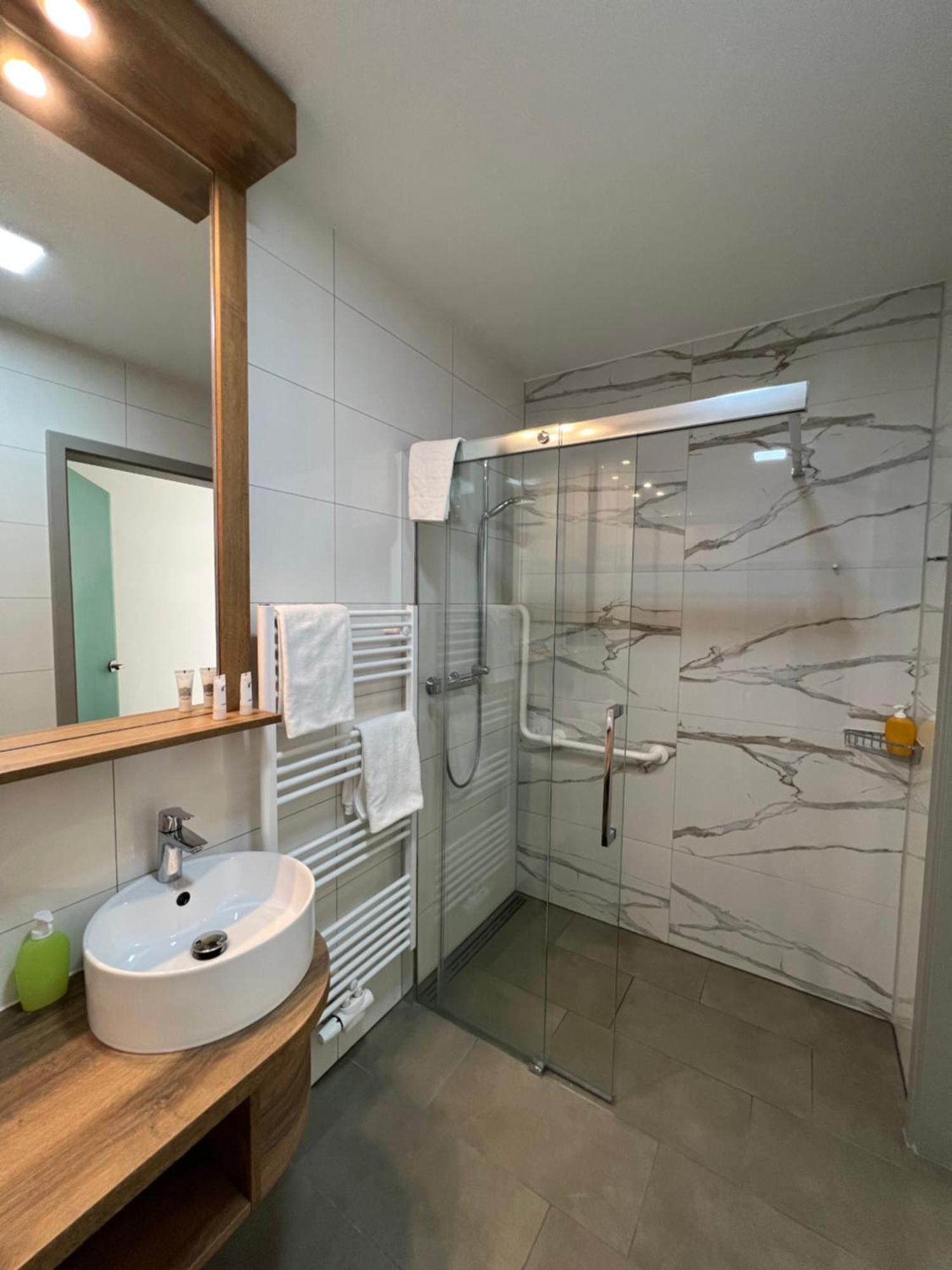 Hotel Ammerlaender Hof Westerstede Zewnętrze zdjęcie